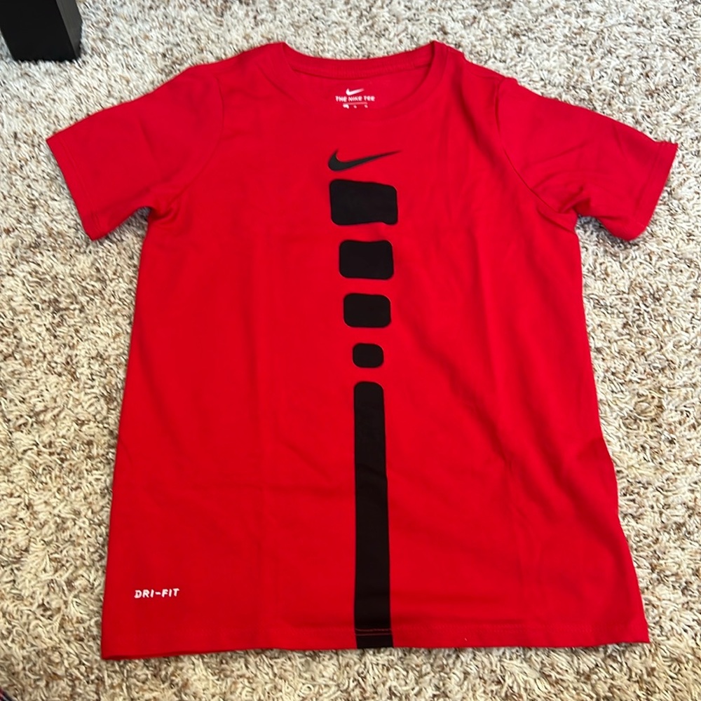 Nike elite dri-fit tee